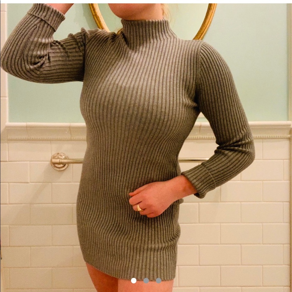 Sweater bodycon dress